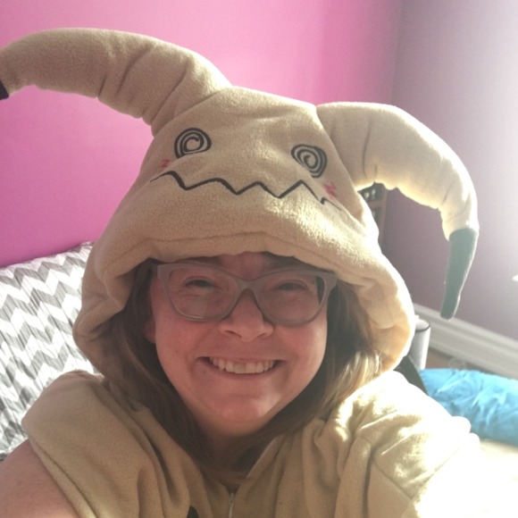 Meet your Posher, Lindsey - Picture 1 of 1